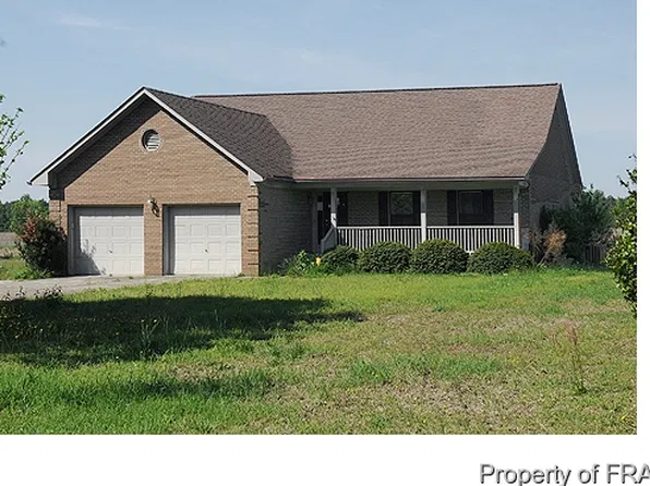 8041 Kalmia Ln, Hope Mills, NC 28348