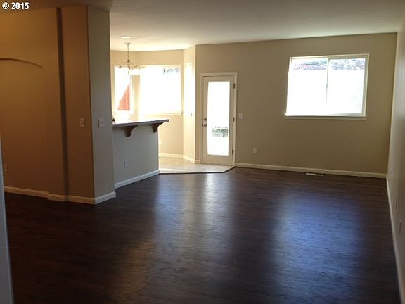 5th image of 3803 SE 191st Ave