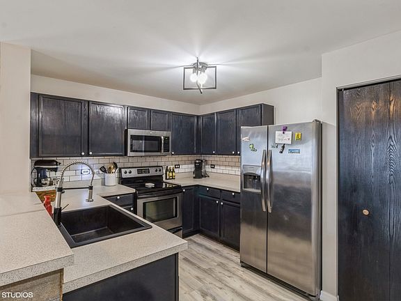 3rd image of 1101 Silverstone Dr #0