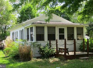 28 Riverview Ave, Earleville, MD 21919