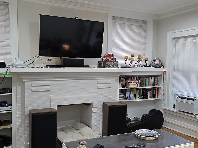 857 W Margate Ter #1 — Photo 2