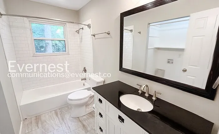 21 Johnson Blvd — Photo 8