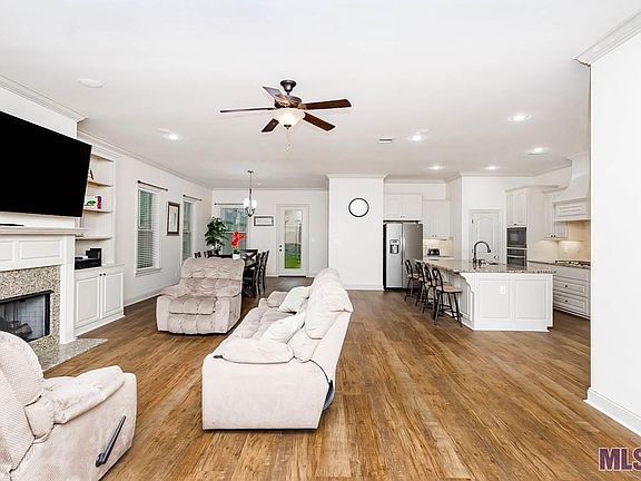 4th image of 15177 Germany Oaks Blvd