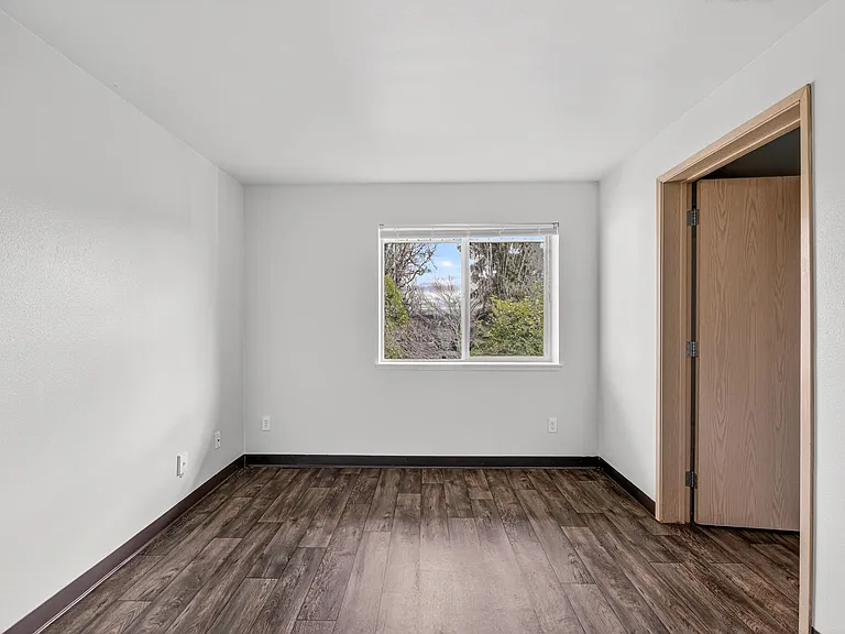 Ivy Ridge Apartments — Photo 29