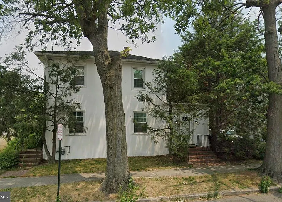 54 State St
