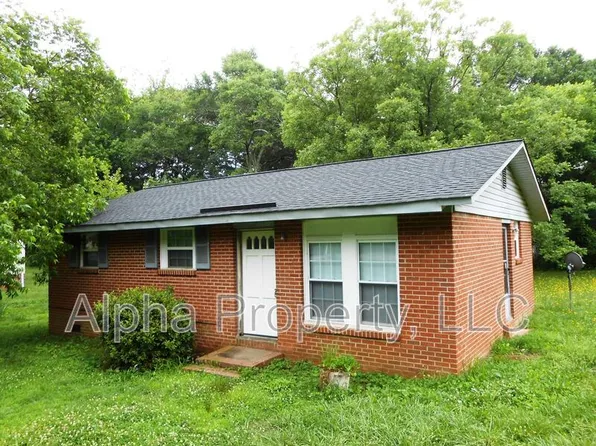 212 Campbell Ave, Greer, SC 29651