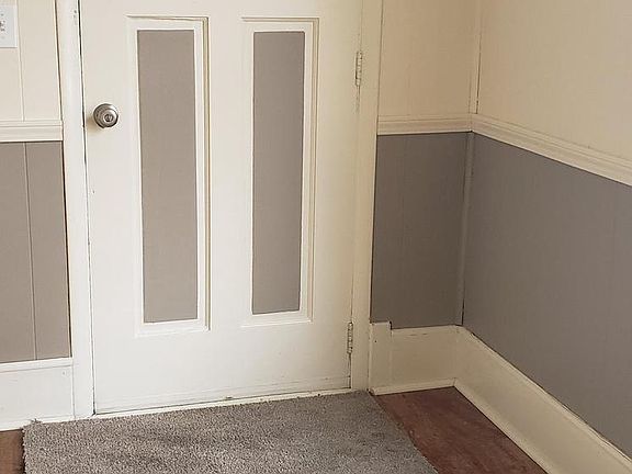 2nd image of 306 N 9th St