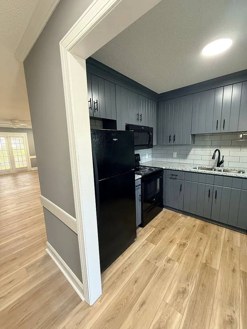 3806 Chase Rd — Photo 3