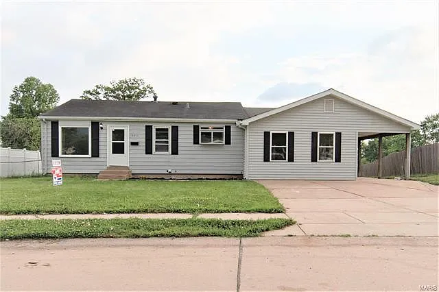 12211 Fleetwood Pl photo 1