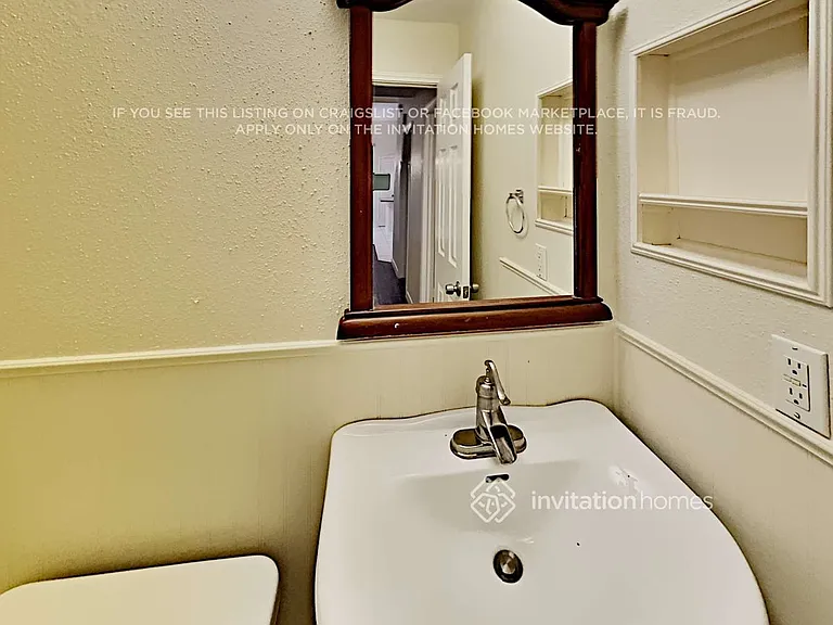 6419 Horsepen Bayou Dr — Photo 16