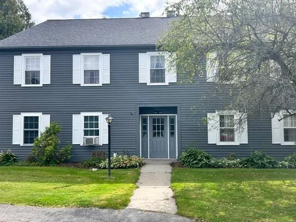 86 Twin Oaks Terrace #86, South Burlington, VT 05403