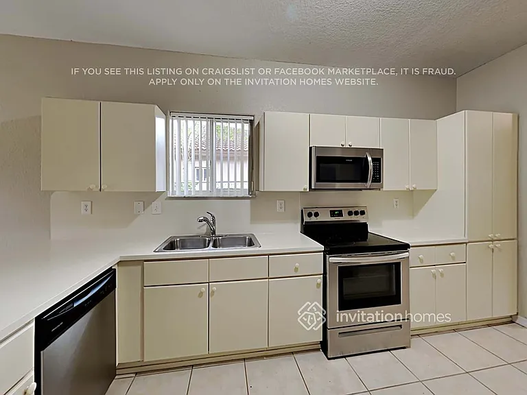 13143 SW 256th St — Photo 10
