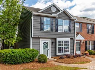 4646 Pine Trace Dr, Raleigh, NC 27613