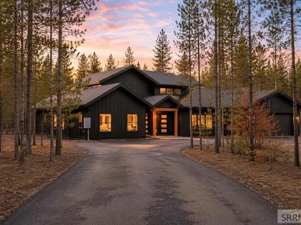3650 Redtail St, Island Park, ID 83429