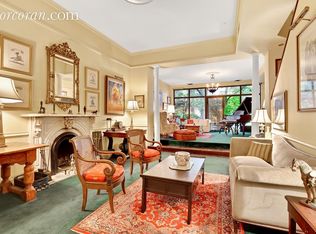 448 W 44th St, New York, NY 10036