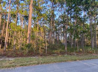 23 Lexington Rd, Southport, NC 28461