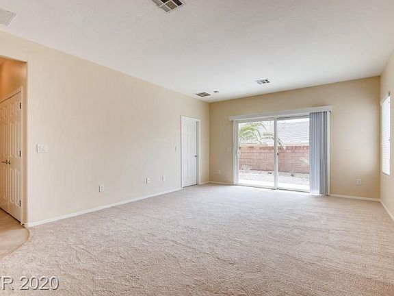 5th image of 2813 Willow Wren Dr