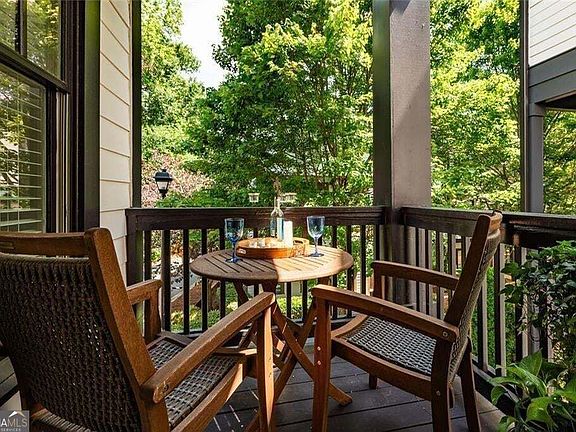 5th image of 1014 Braeburn Ln