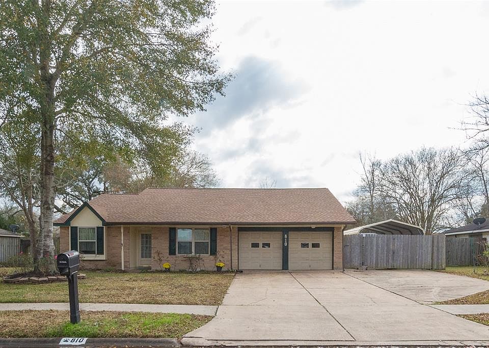 1st image of 810 Camelot Ln