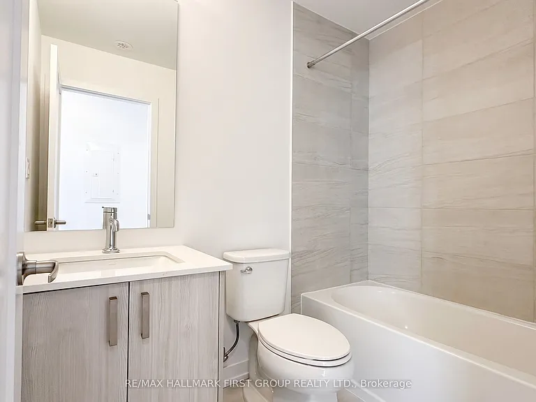 25 Palace St #P32 — Photo 9