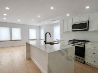 184 Sumner St Floor 2, Boston, MA 02128