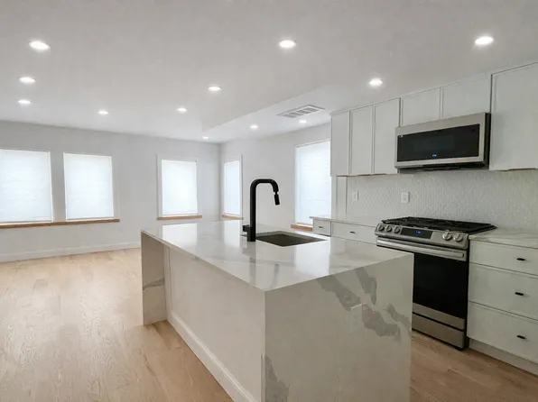 184 Sumner St Floor 2, Boston, MA 02128