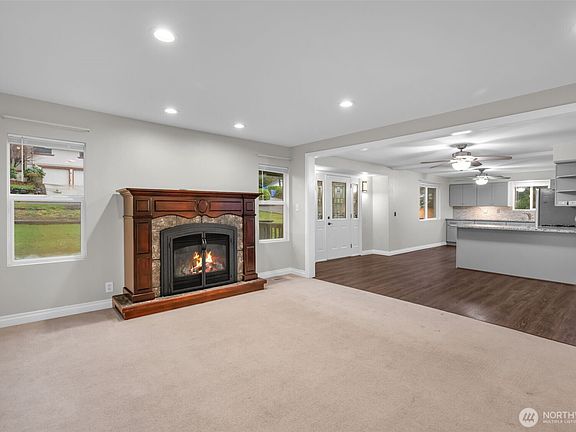 2nd image of 9901 59th Avenue Ct E