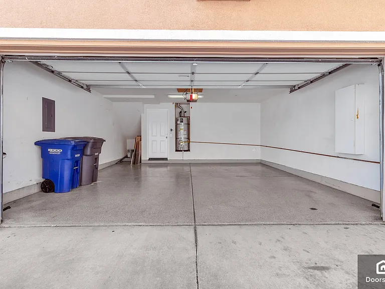 315 Bishop Dr — Photo 21