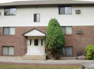 47 Juniper Rd UNIT B3, North Attleboro, MA 02760