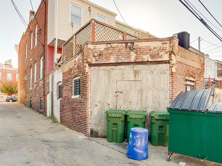 500 S East Ave — Photo 33