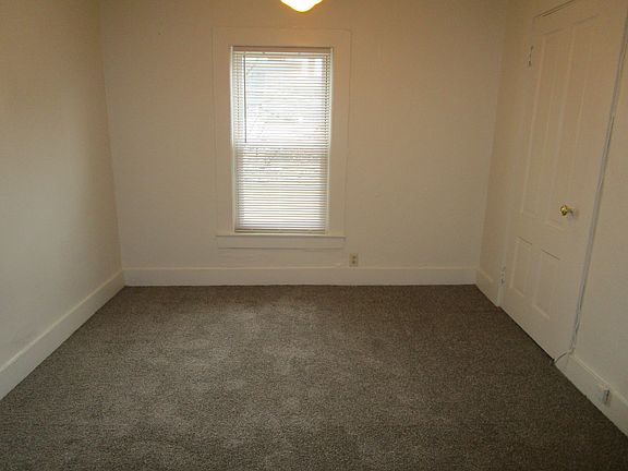 3rd image of 92 Vine St #F