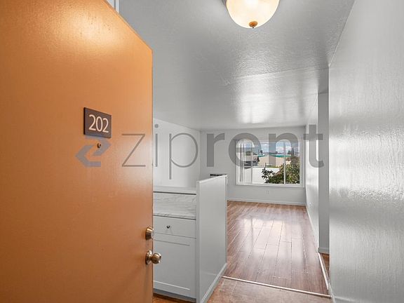 4th image of 100 Village Dr APT 202