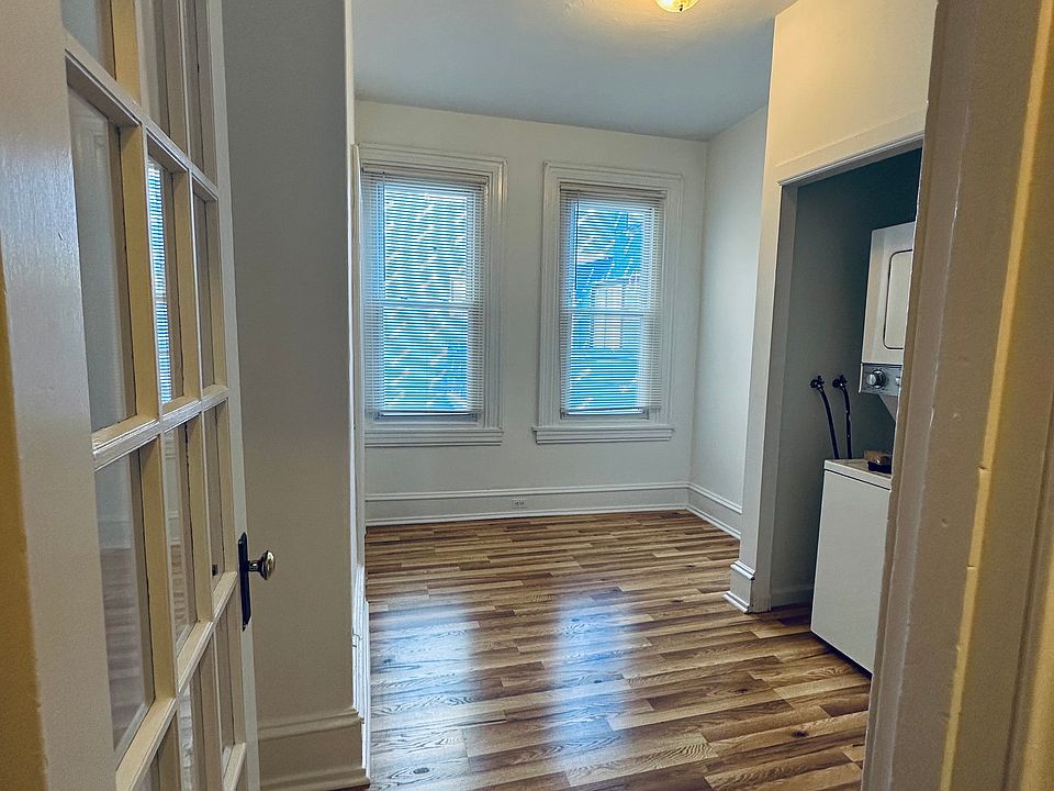 office/laundry room