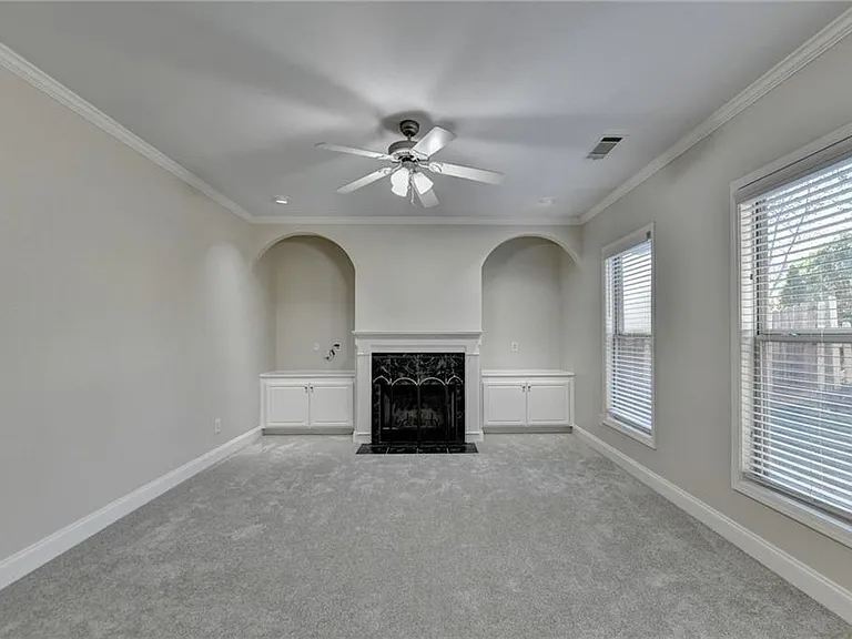 522 Suwanee Oaks Dr — Photo 17