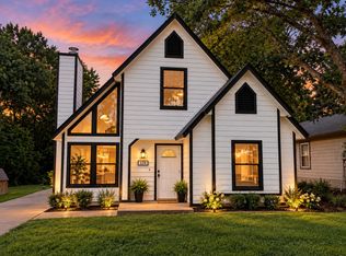 338 E 40th St S, Sand Springs, OK 74063