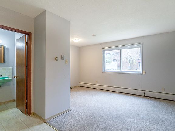 3rd image of 313 3rd Ave NE #9