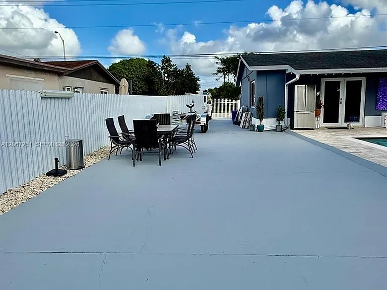 6202 SW 107th Ave — Photo 32