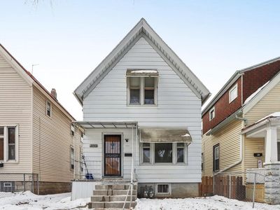 2745 North Booth STREET, Milwaukee, WI, 53212