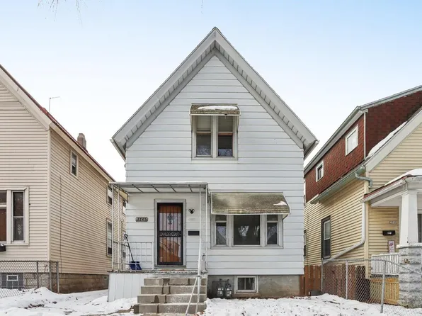 2745 North Booth STREET, Milwaukee, WI 53212