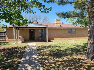 2124 Lea St, Pampa, TX 79065