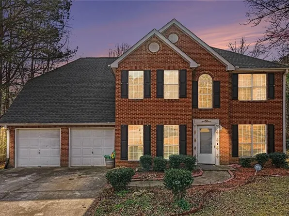 6577 Laurens Way, Stone Mountain, GA 30087