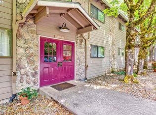 3214 SW Carson St, Portland, OR 97219