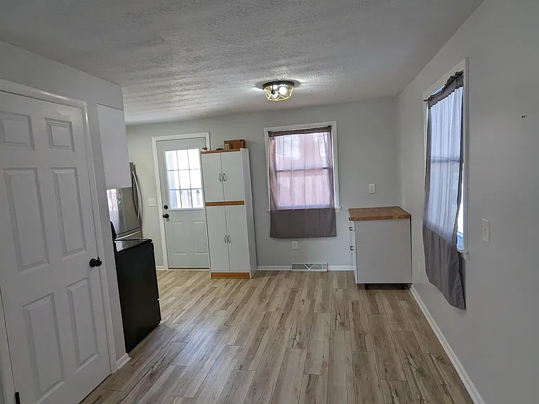 6422 Portage St NW — Photo 3