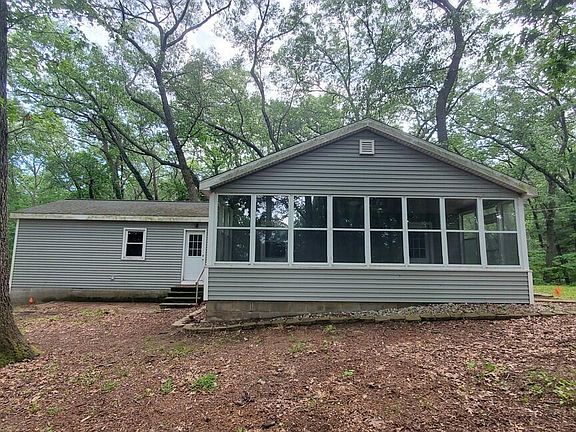 2nd image of 1751 Tom Nolan Rd