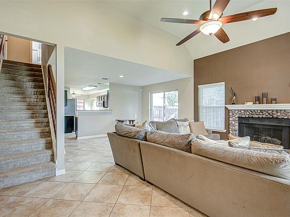 5th image of 521 Ashford Dr