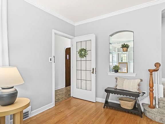 4th image of 616 N 104th STREET #618