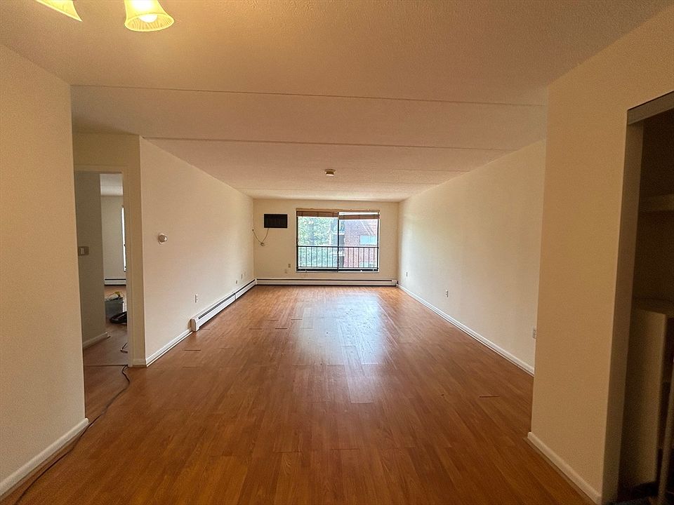 1st image of 993 Massachusetts Ave APT 310
