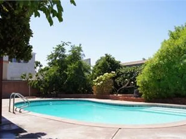 4840 Art St, San Diego, CA 92115