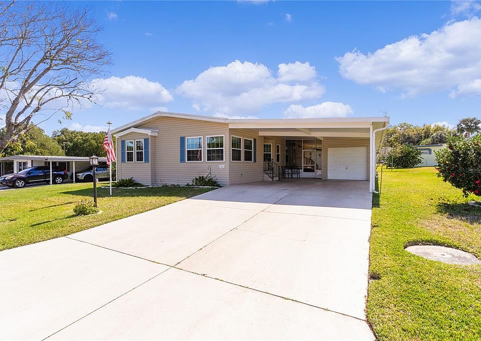 1st image of 1026 Nell Way