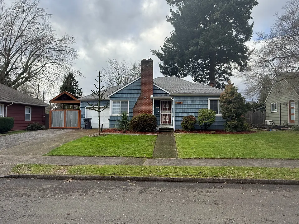 3235 NE 89th Ave